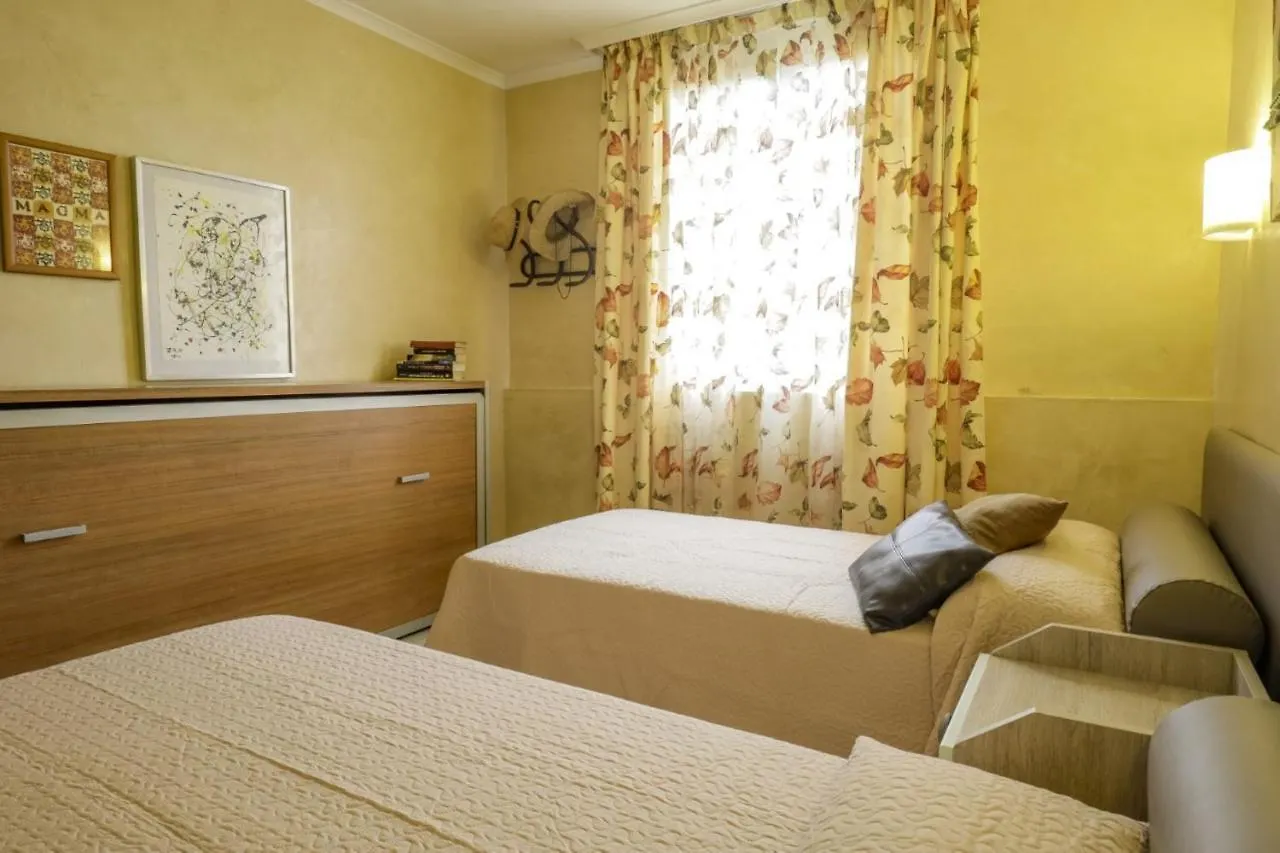 Yourhouse Ronda Playa Holidays Can Picafort  Apartment
